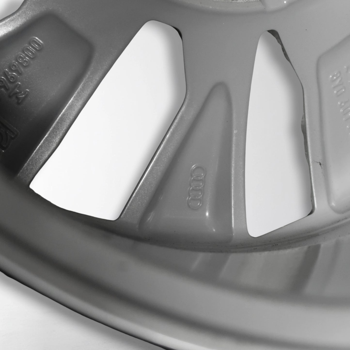 Audi A3 8Y 16 inch originele velgen 8Y0601025T | Winterbanden