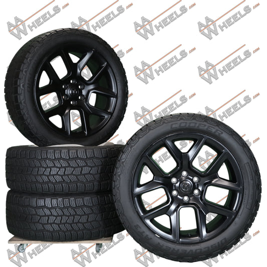 Dodge RAM 1500 22 inch originele velgen 5YD61TRMAB | All Season banden
