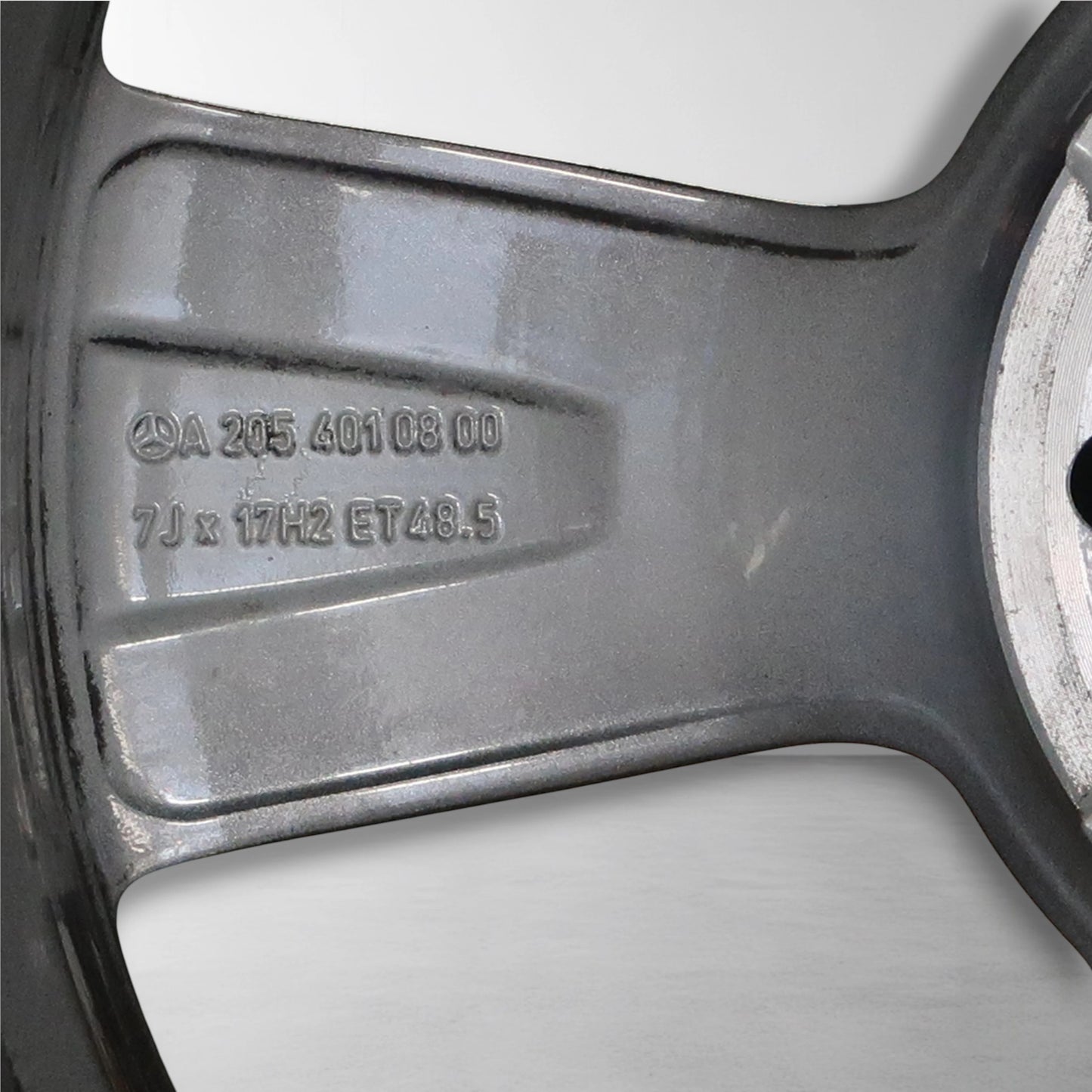 Mercedes C Klasse W205 17 inch originele velgen A2054010800 | Winterbanden