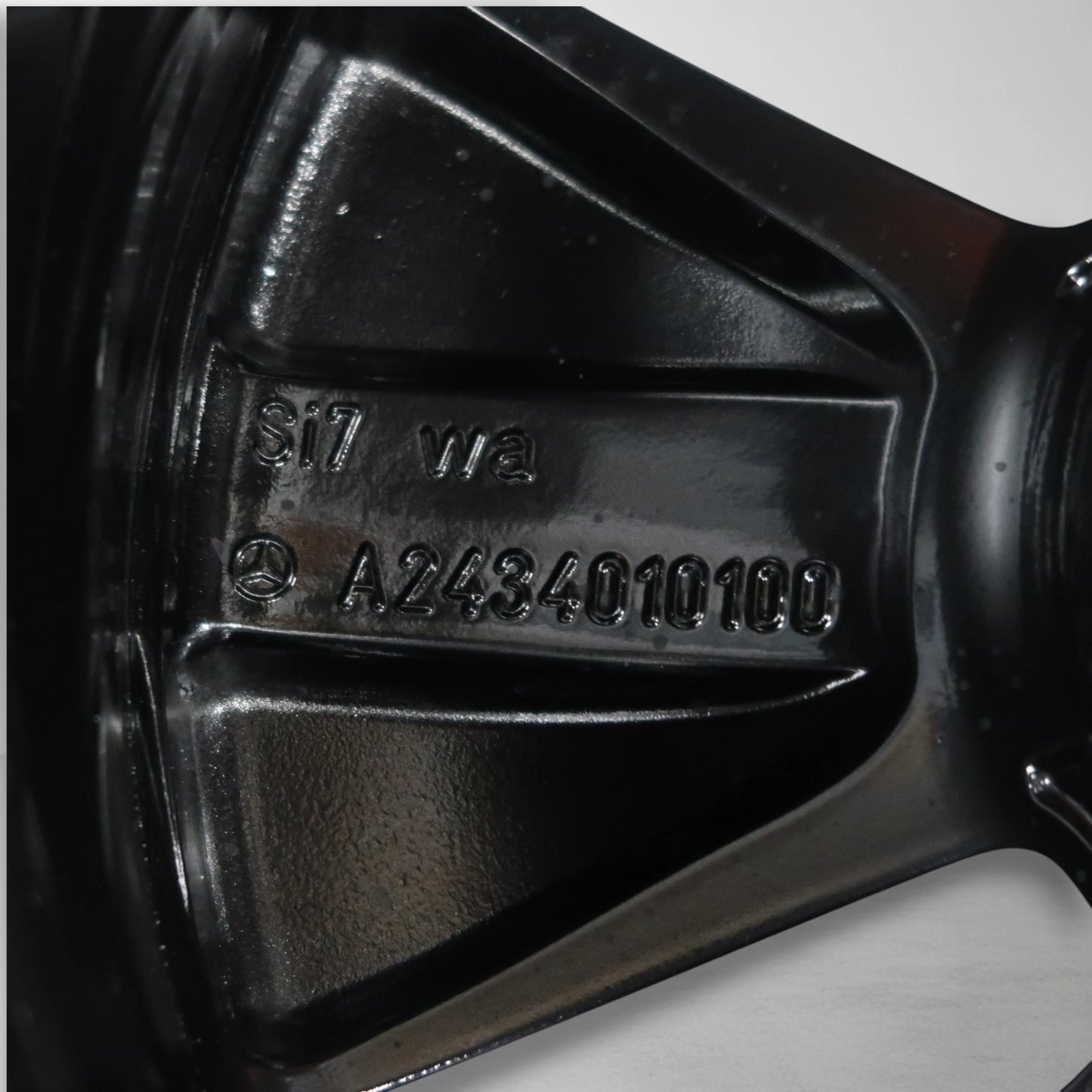 Mercedes EQA EQB H243 X243 18 inch originele velgen A2434010100