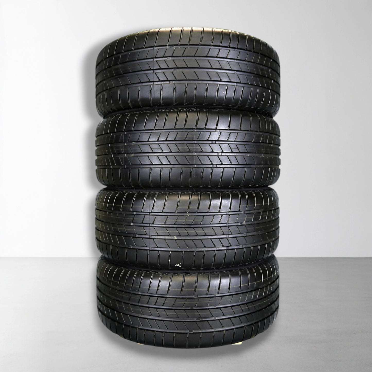 Volkswagen Golf 8 Bergamo 18 inch originele velgen 5H0601025AB / AE | Zomerbanden