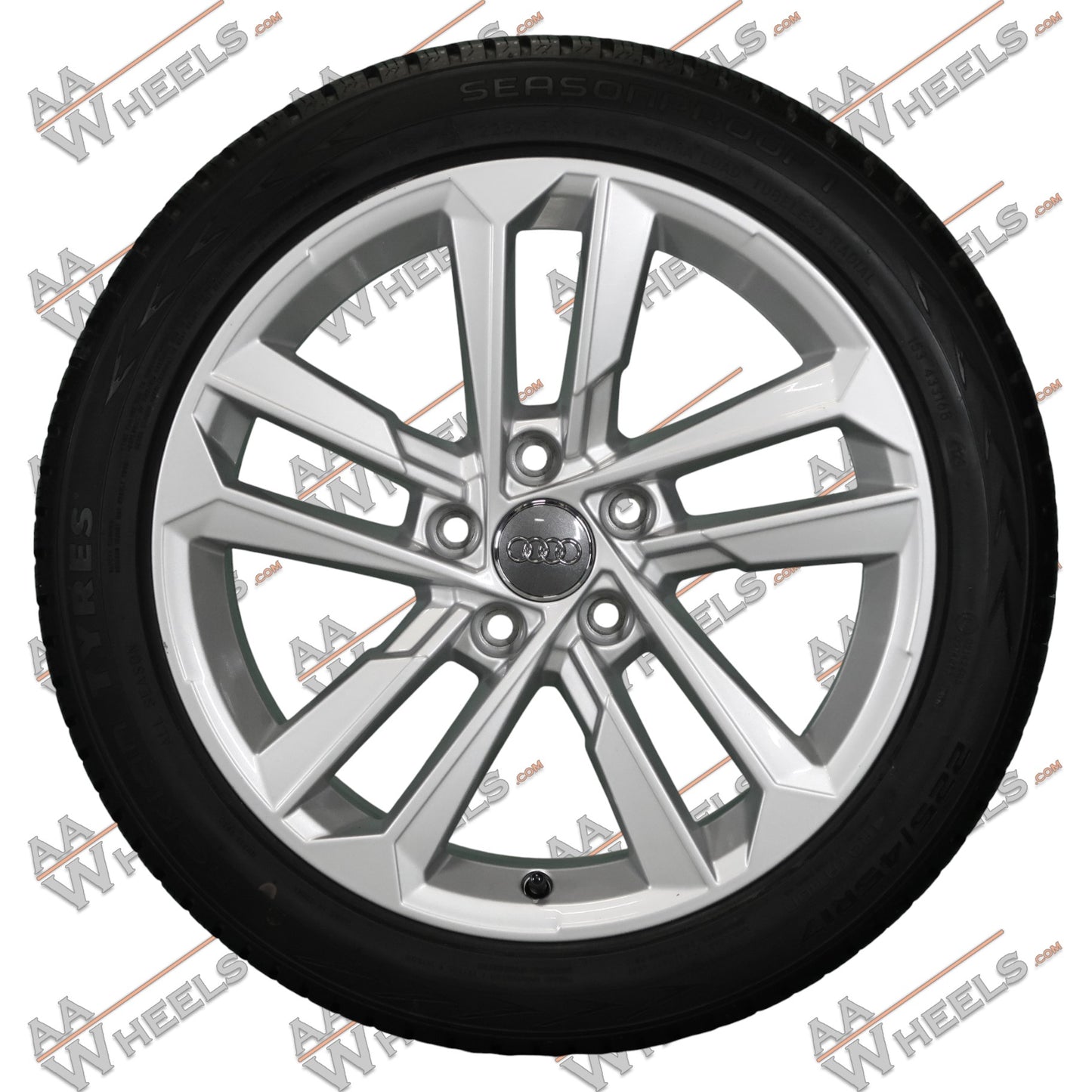 Audi A3 8V 17 inch originele velgen 8Y0601025E | All Season banden