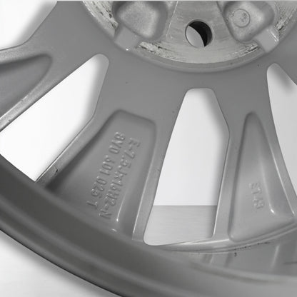 Audi A3 8Y 16 inch originele velgen 8Y0601025T | Winterbanden