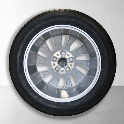 Audi A3 8Y 16 inch originele velgen 8Y0601025T | Zomerbanden
