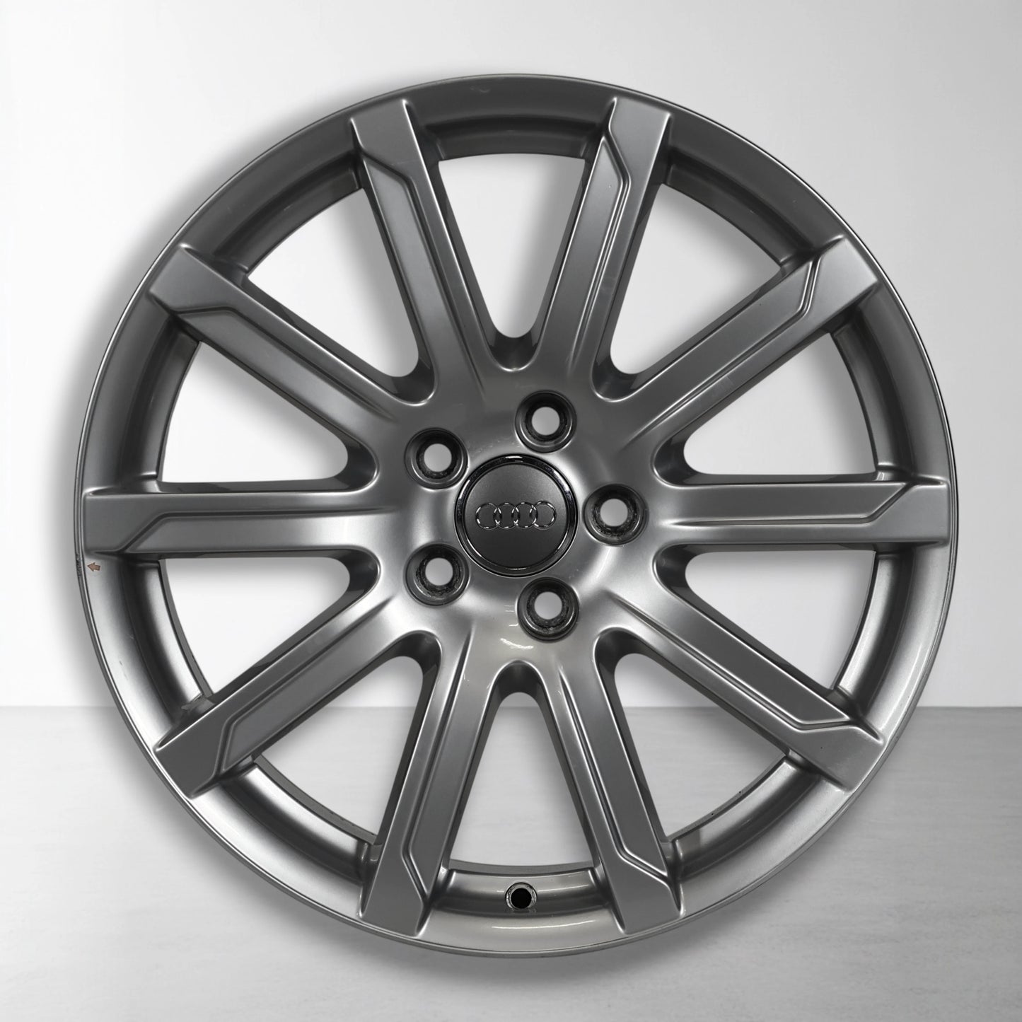 Audi A4 8K B8 S line 18 inch originele velgen 8K0601025CB