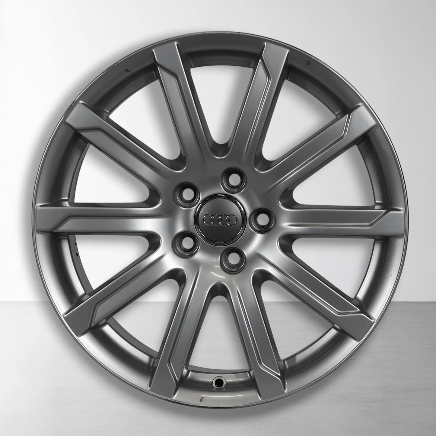 Audi A4 8K B8 S line 18 inch originele velgen 8K0601025CB