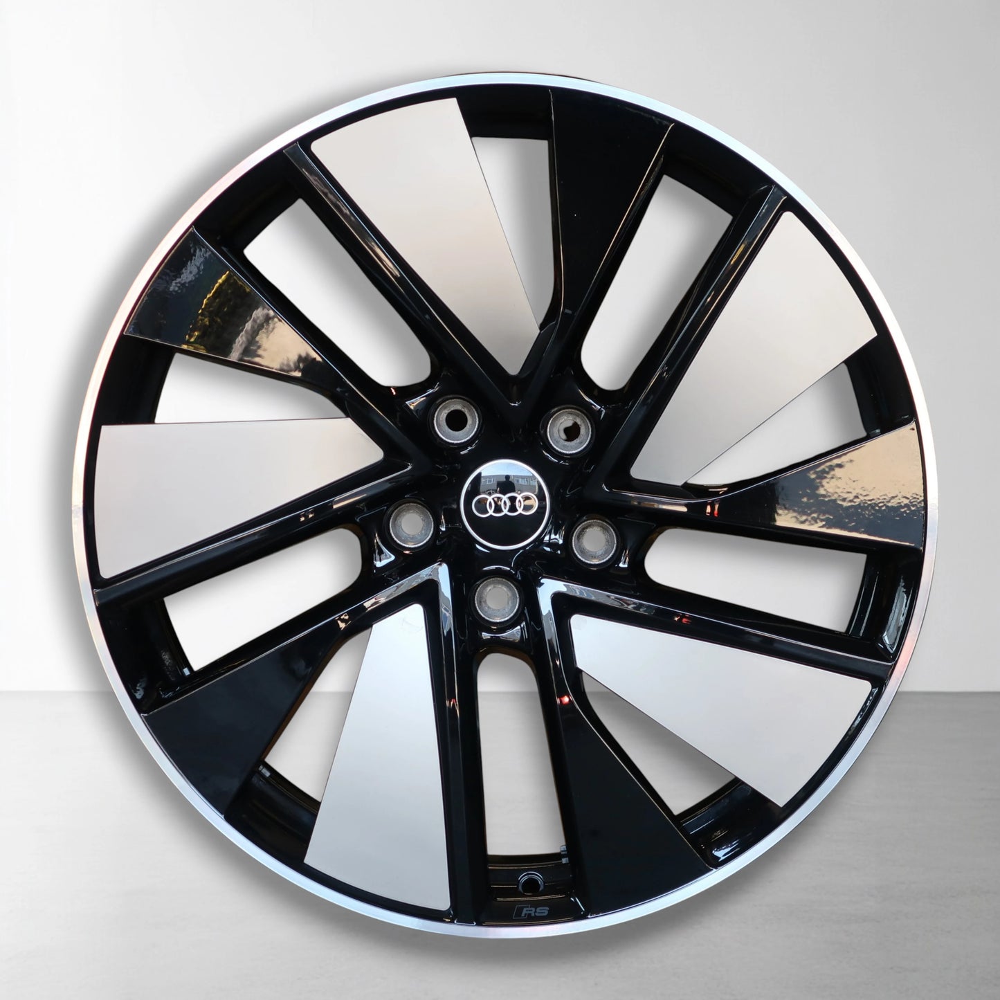 Audi E-Tron GT RS Trapez Modul 21 inch originele velgen 4J3601025AA | 4J3601025AB