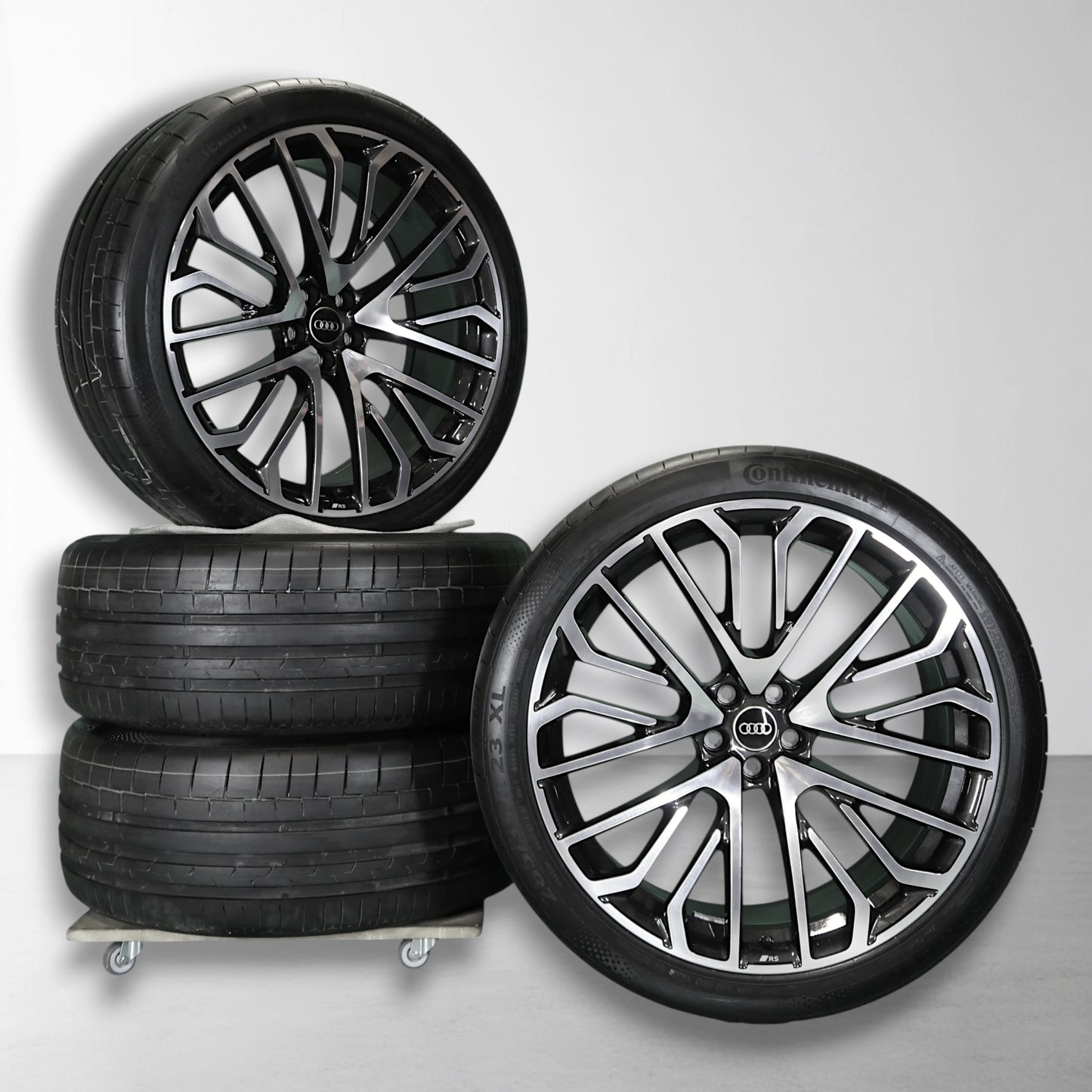 Audi Q8 SQ8 4M 23 inch originele velgen 4M8601025BN | Zomerbanden