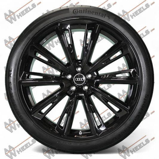 Audi Q8 SQ8 4M8 23 inch originele velgen 4M8601025R | Zomerbanden