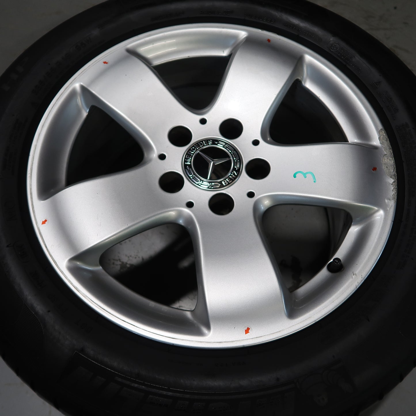 Mercedes E Klasse W211 16 inch originele velgen A2114014502 | Zomerbanden