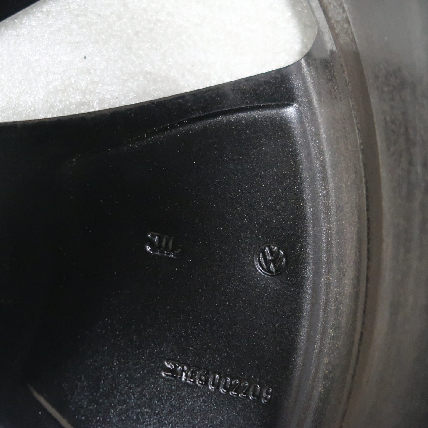 Volkswagen Beetle 5C Twister 18 inch originele velgen 5C0601025AK