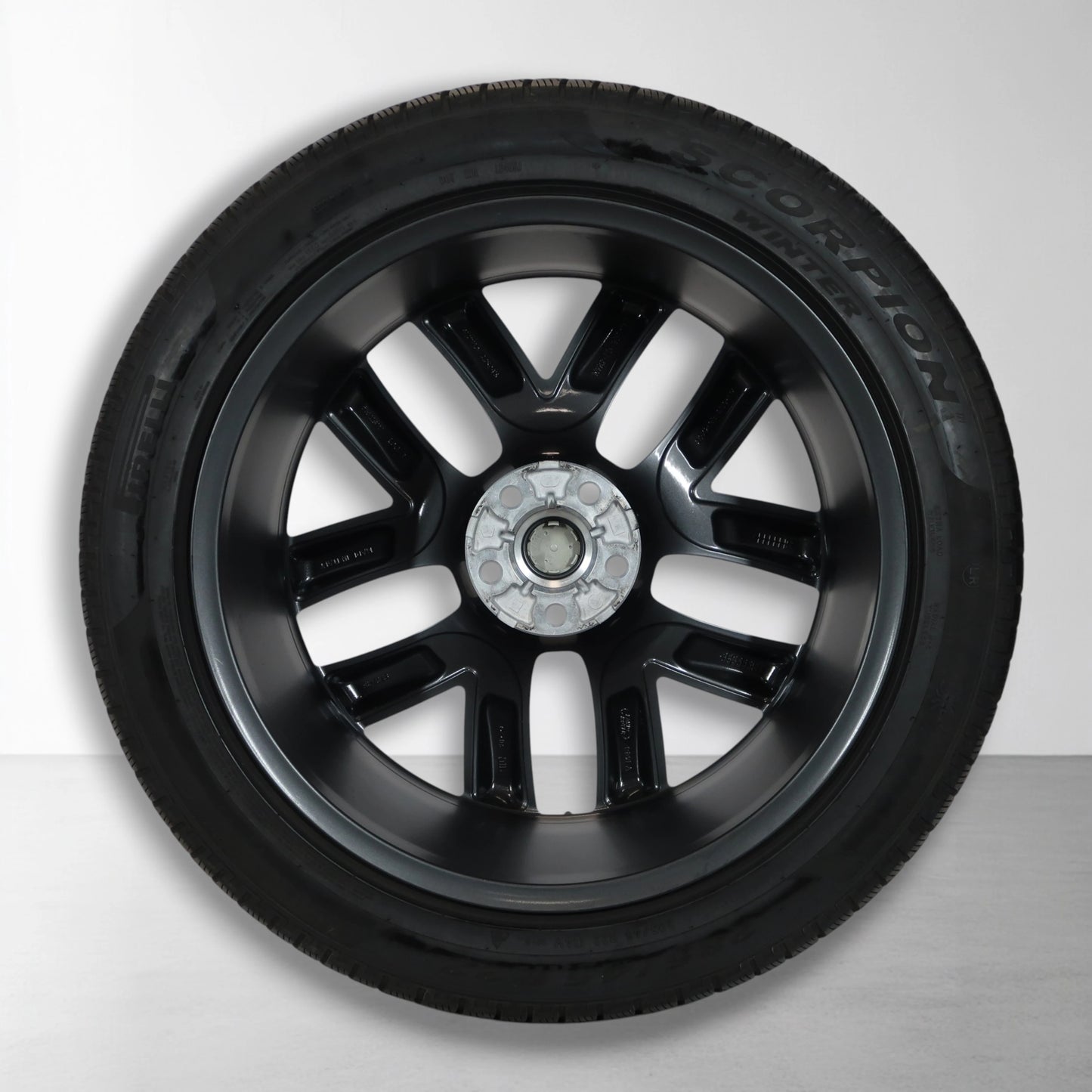 Range Rover (Sport) L460 L461 Style 5127 22 inch originele velgen N9X2-GB | Winterbanden