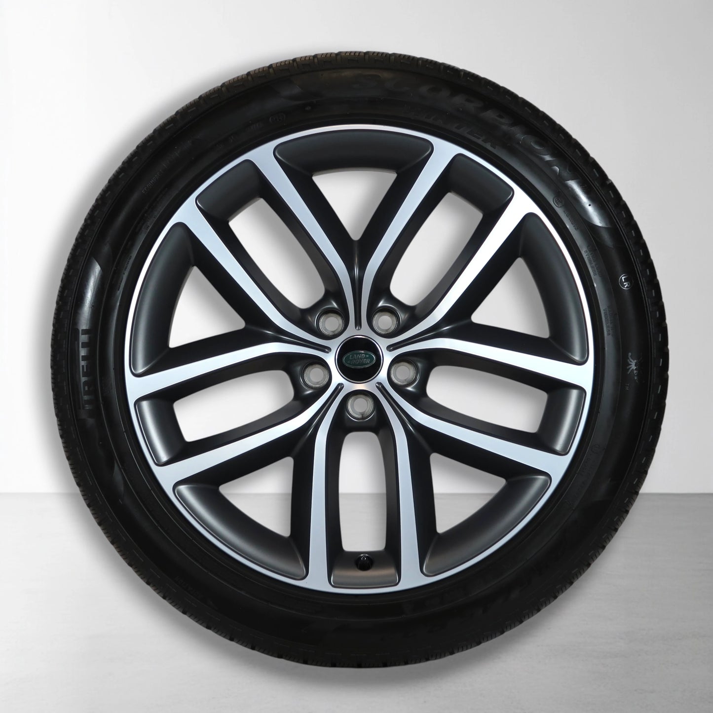 Range Rover (Sport) L460 L461 Style 5127 22 inch originele velgen N9X2-GB | Winterbanden