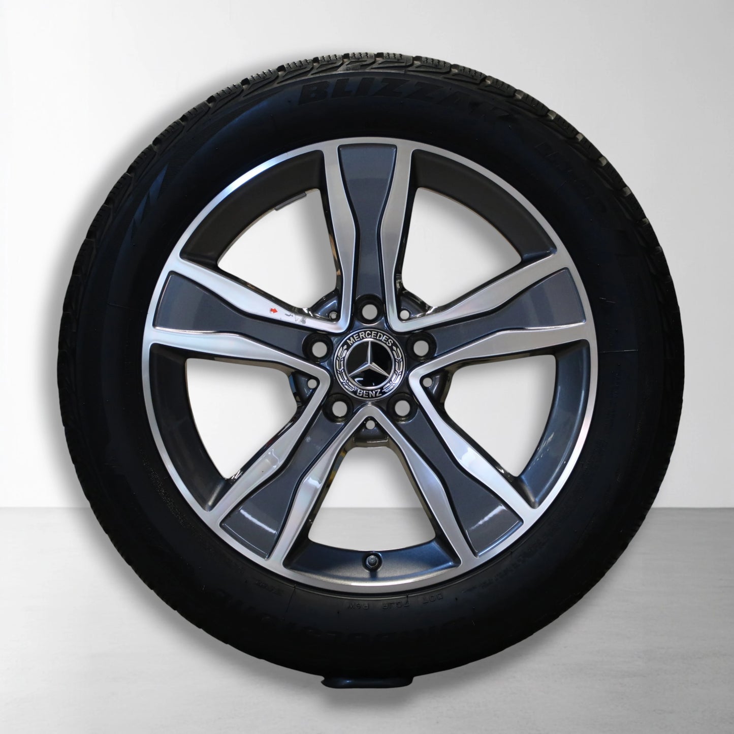 Mercedes C Klasse W205 17 inch originele velgen A2054010800 | Winterbanden
