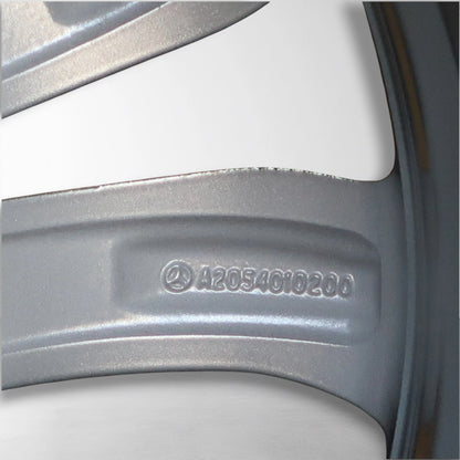 Mercedes C Klasse W205 Avantgarde 17 inch originele velgen A2054010200 | Winterbanden