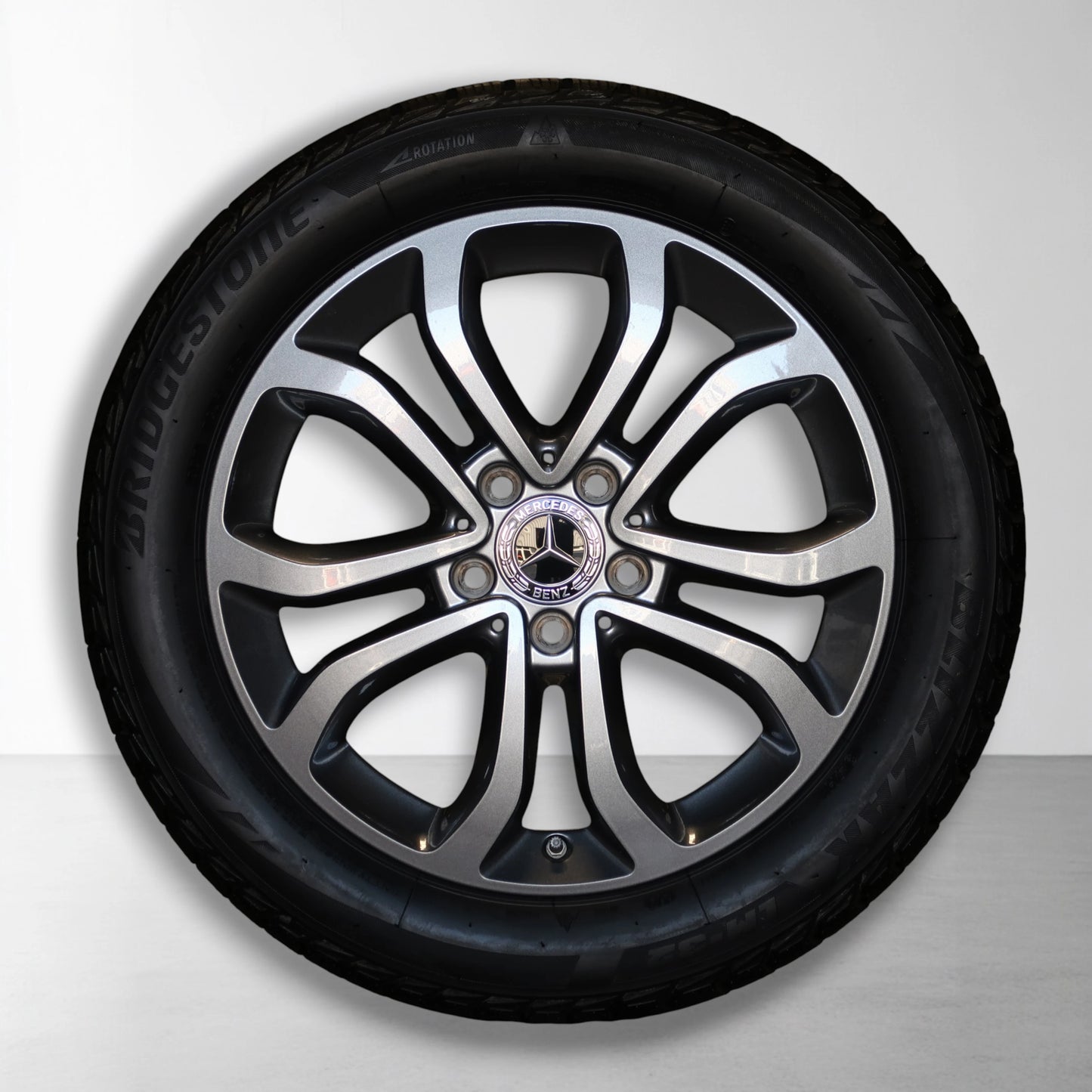 Mercedes C Klasse W205 Avantgarde 17 inch originele velgen A2054010200 | Winterbanden