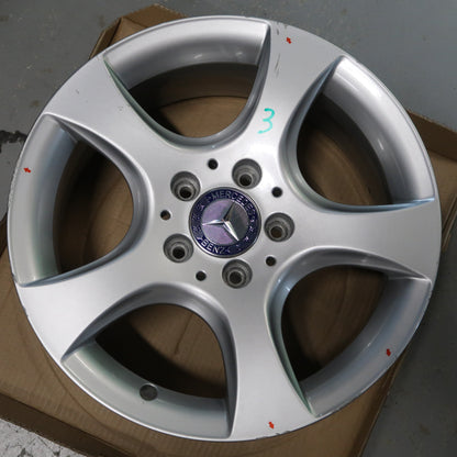 Mercedes-velg 16 inch zilvergrijs, vijf spaken met ster-logo in het midden