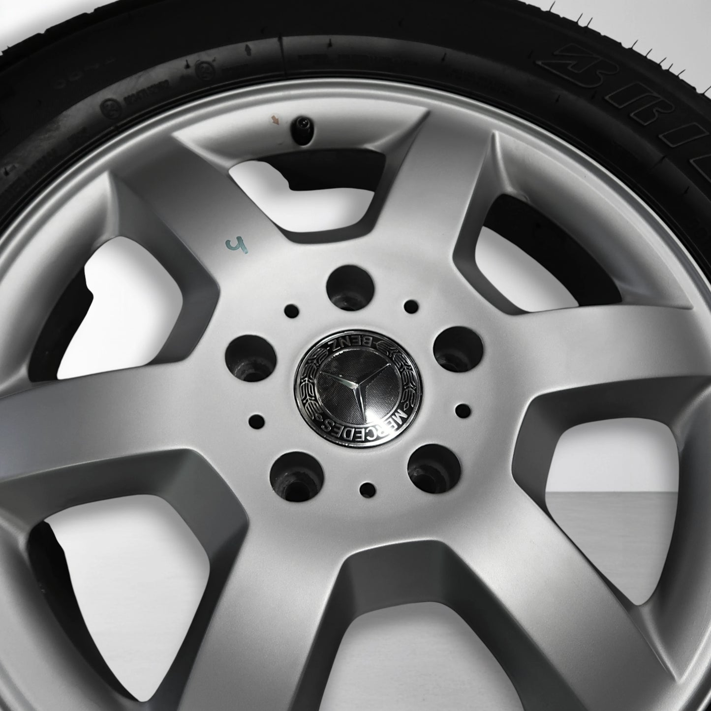 Mercedes G Klasse W463 18 inch originele velgen A4634011102 | Zomerbanden