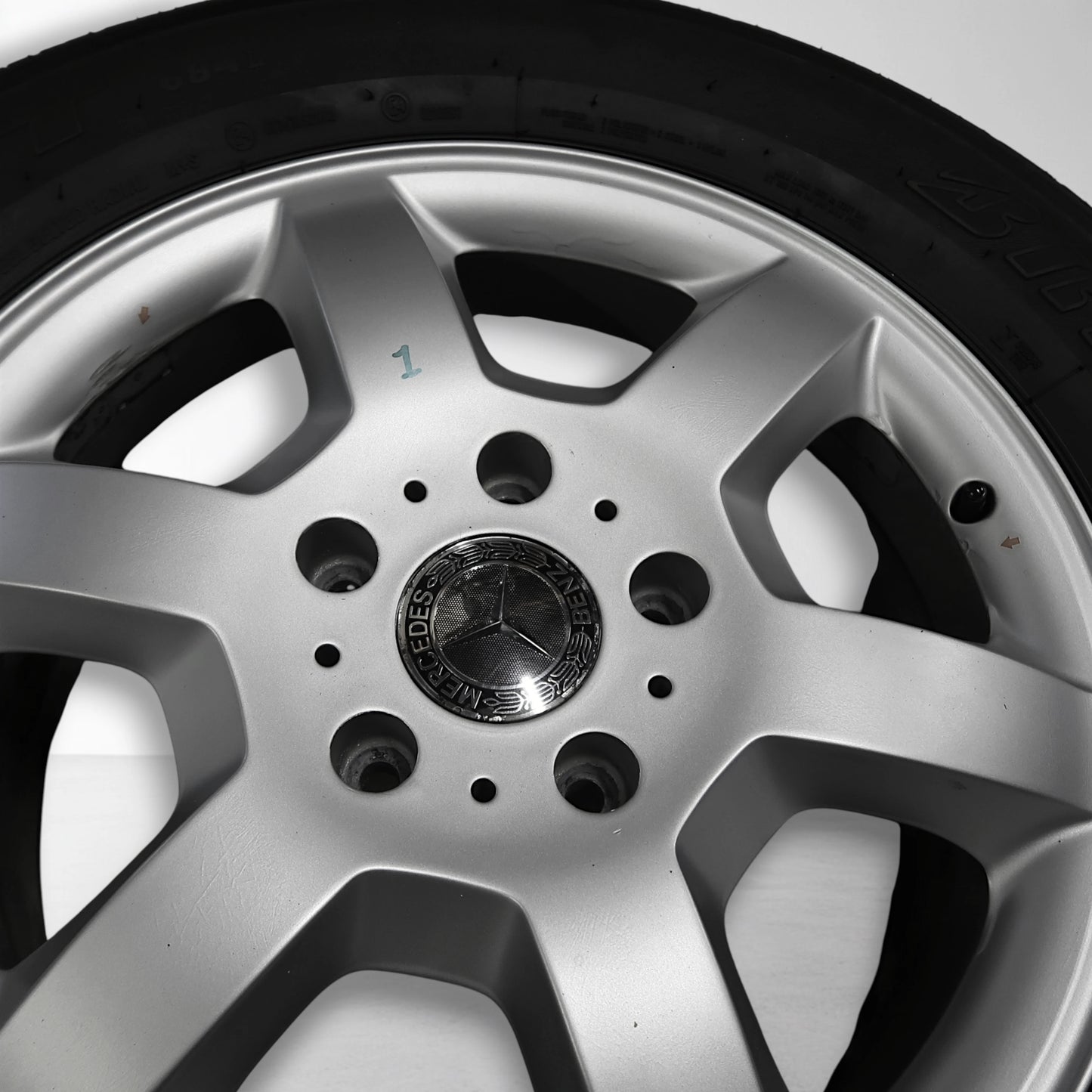 Mercedes G Klasse W463 18 inch originele velgen A4634011102 | Zomerbanden