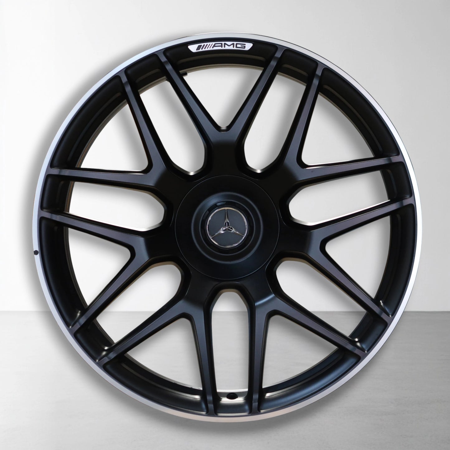 Mercedes G klasse G63 AMG W463, W465 AMG Kruisspaak 22 inch originele velgen A463401200