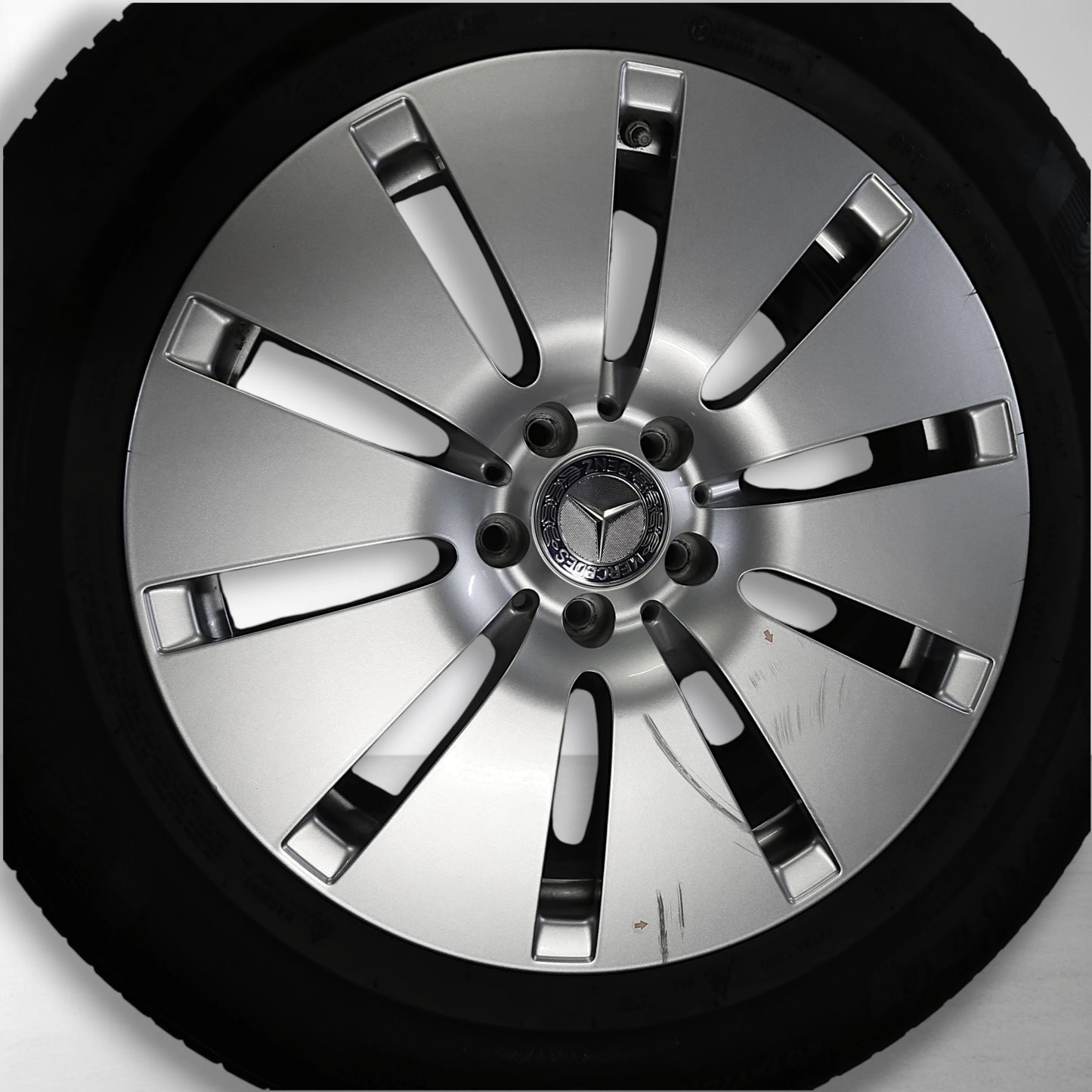Mercedes GLC X253 C253 18 inch originele velgen A2534011400 | All Season banden