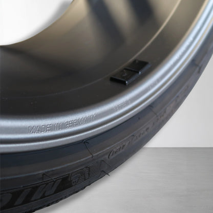 Porsche 911 992 Turbo (S) 20 & 21 inch originele velgen 992601025AB | 992601025AC | Winterbanden