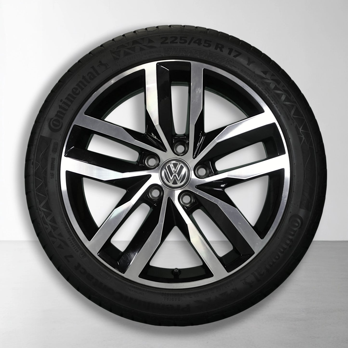 Volkswagen Golf 7 5G Madrid 17 inch originele velgen 5G0601025BT | Zomerbanden