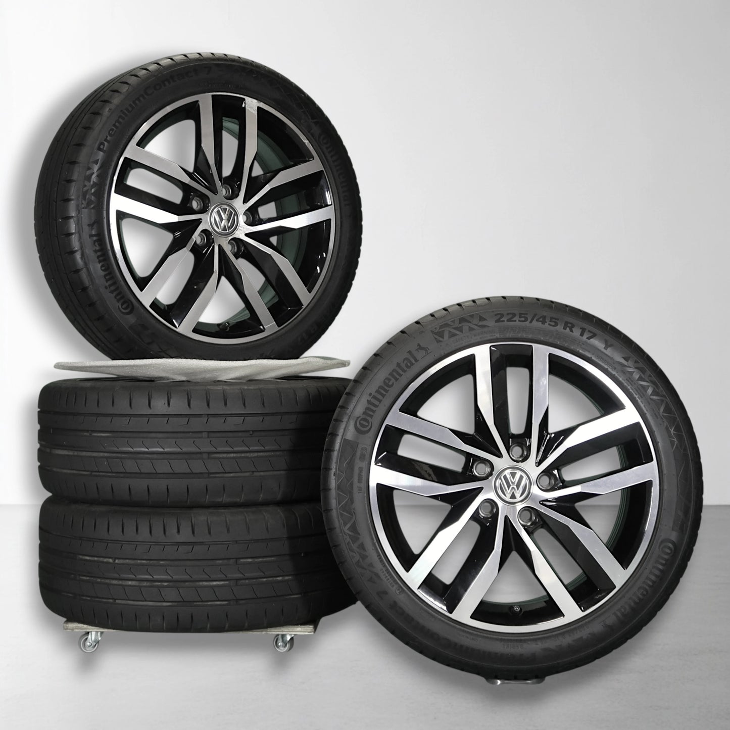 Volkswagen Golf 7 5G Madrid 17 inch originele velgen 5G0601025BT | Zomerbanden