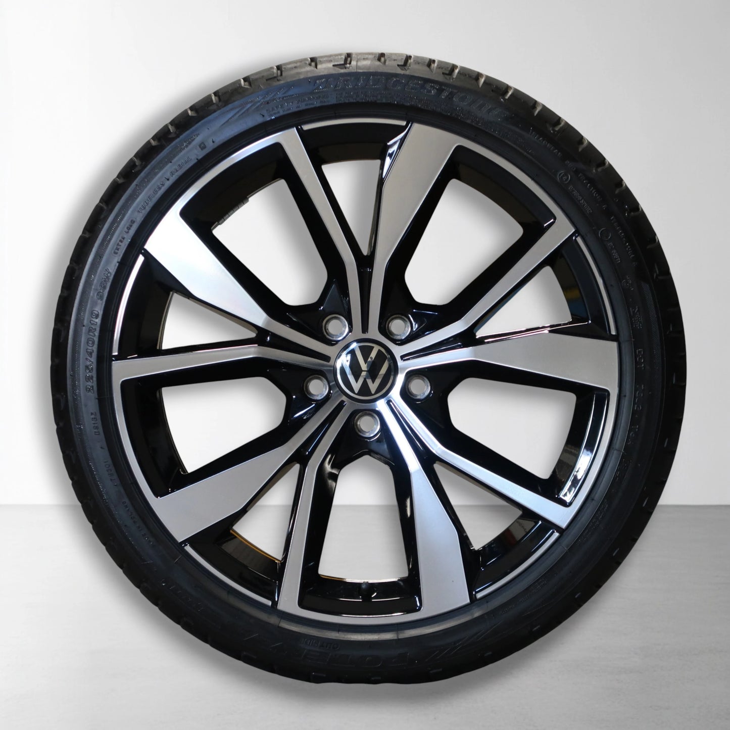 Volkswagen T-Roc 2G Misano 19 inch originele velgen 2GA601025AL AK BB | Zomerbanden